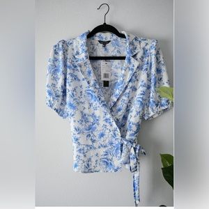 NEW Violets & Roses Floral Blue and White Blouse Women’s Plus Size 3X Spring Top